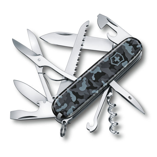 Victorinox, Huntsman (1.3713.942) - available at LYNQED Lebanon
